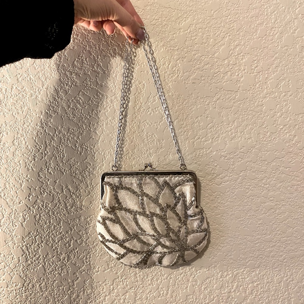 Vintage style beaded handbag